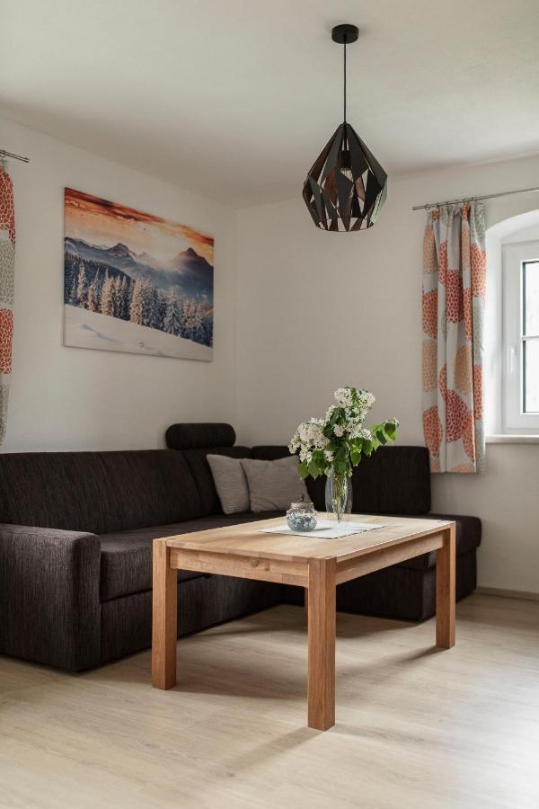 Haus Enzian Apartment *