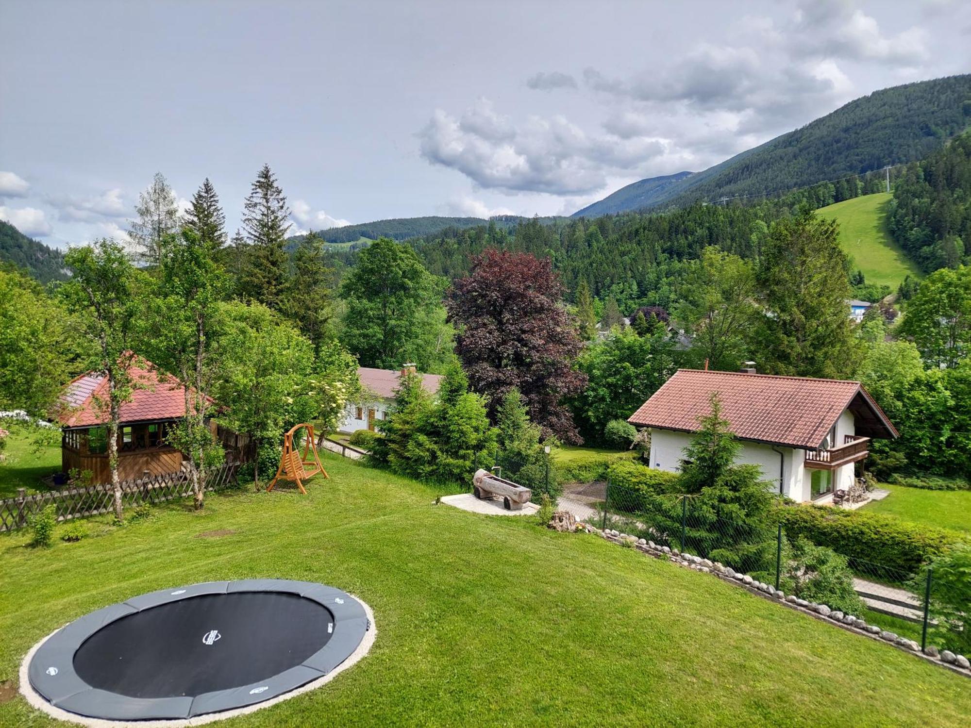 Haus Enzian Apartment *